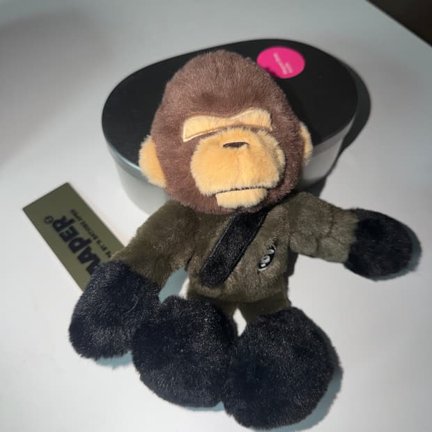 정품 에이프 aape 고릴라 인형 키링