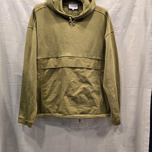 거의새거) 에이카화이트 블레이크 패치 오버사이즈 아노락 후드티 2사이즈(