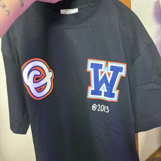 오프화이트 위즈스케이트 오버반팔 s사이즈 새상품