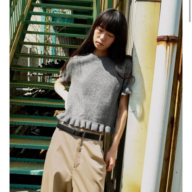 자라 프릴 반소매 니트 스웨터