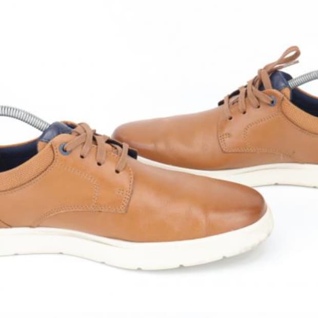 락포트 스니커즈