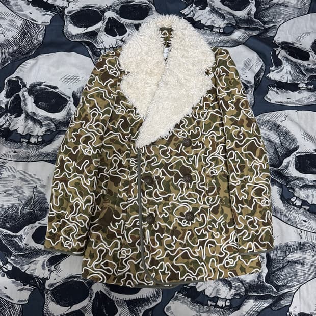 줄리앙데이비드 퍼시어링 카모자켓 여성 S사이즈