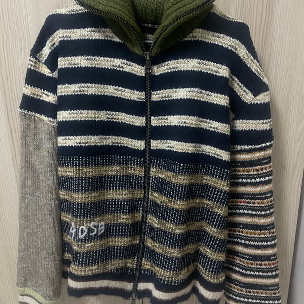 앤더슨벨 브리프텐 패치워크 니트집업