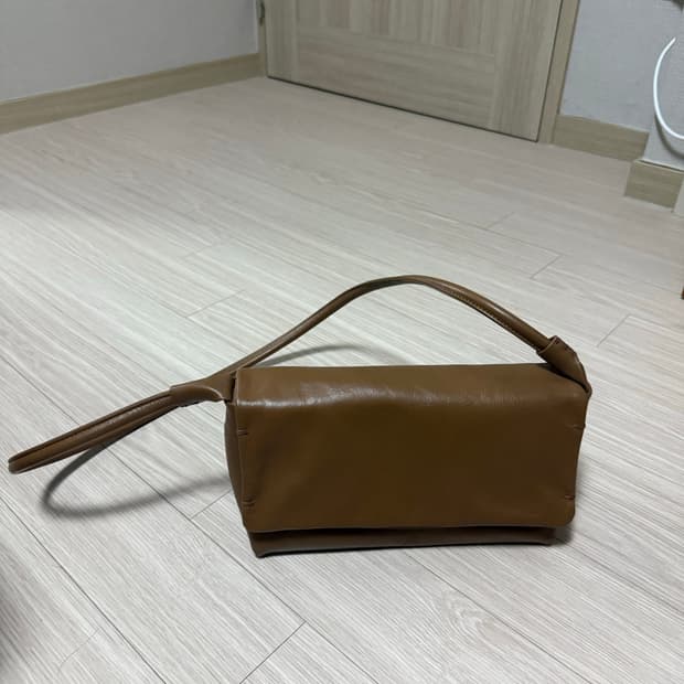 유르트-MUTO_3color 브라운