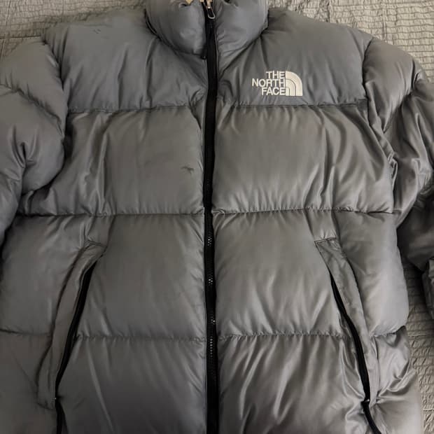 노스페이스 90s 센터로고 눕시 그레이 700