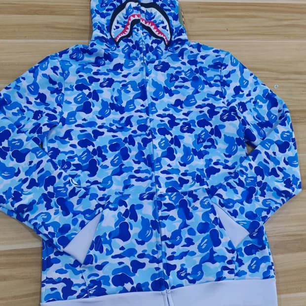 베이프 후드집업 