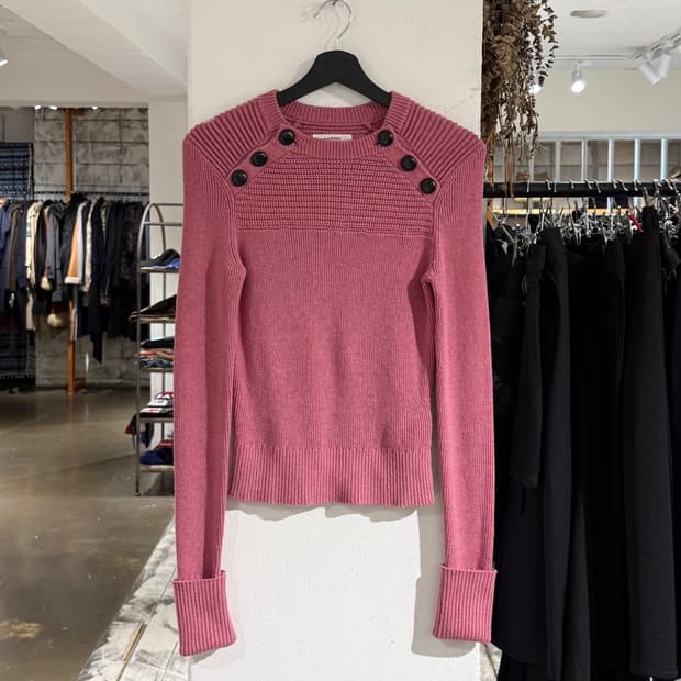 이자벨 마랑 에뚜왈 핑크 코일레 버튼 니트 스웨터