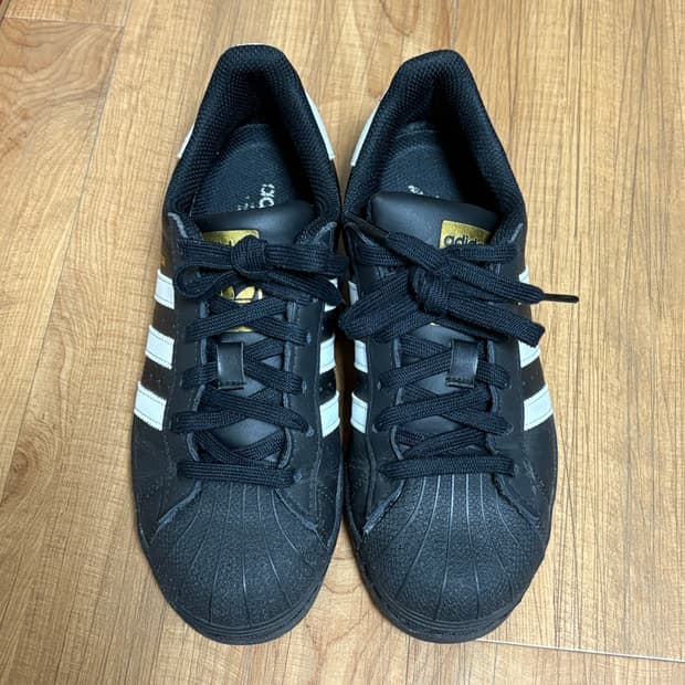 아디다스 슈퍼스타 주니어 검흰 235