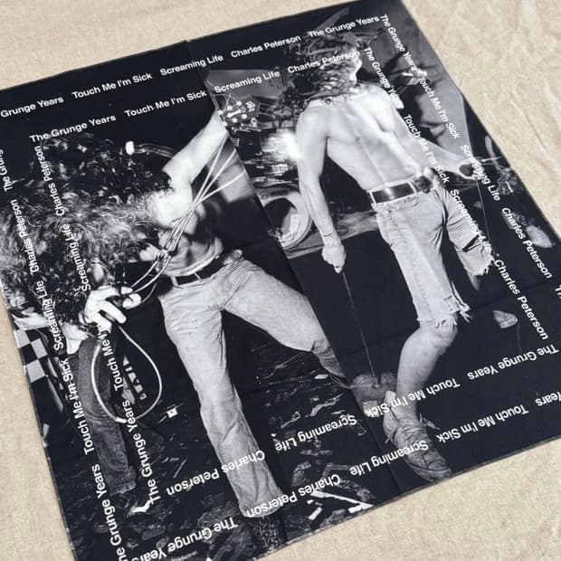 솔로이스트 Grunge Years 커트코베인 반다나