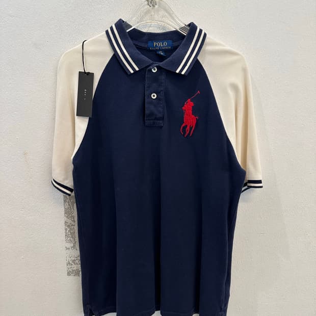 Polo collar tee