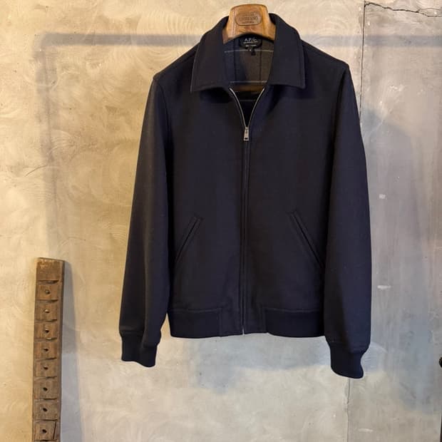 APC 아페쎄 프렌치 블루종 남성100