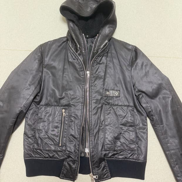 아티잔 페이크레더 레이어드 후드집업