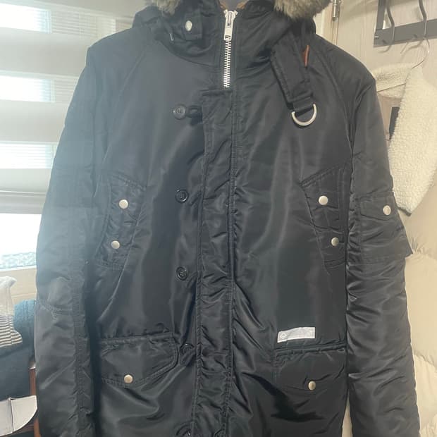 프리즘웍스 N3B 파카 105사이즈