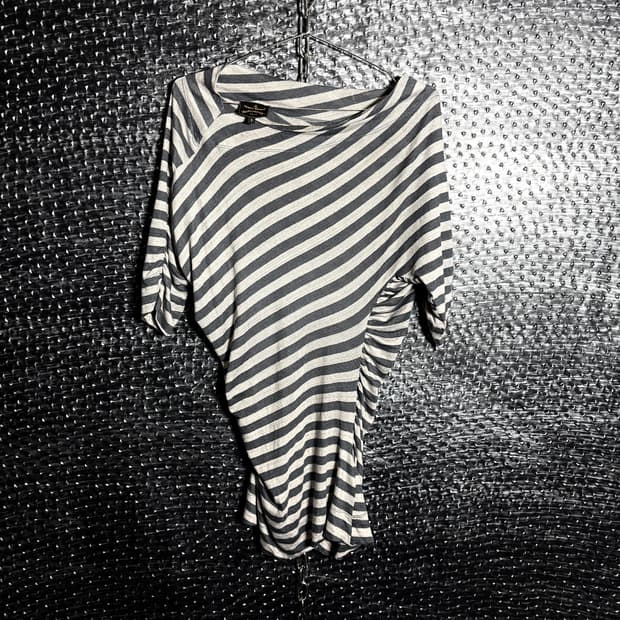 비비안웨스트우드 앵글로매니아 스트라이프 원피스