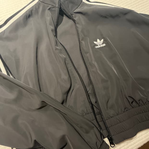 아디다스 키즈 크롭 바람막이 블랙