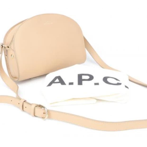 아페쎄 크로스백