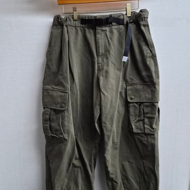 L) OUTDOOR 아웃도어 벨티드 오버핏 카고팬츠 팝니다