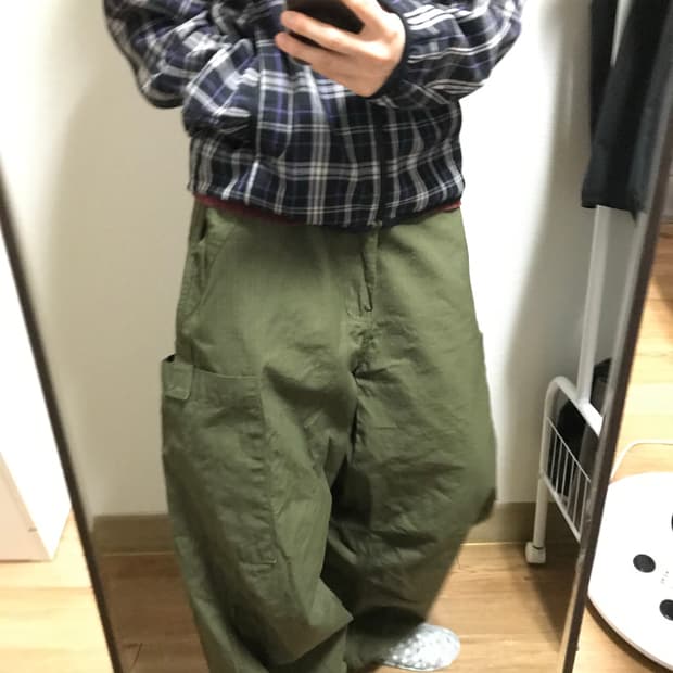 카키 카고팬츠