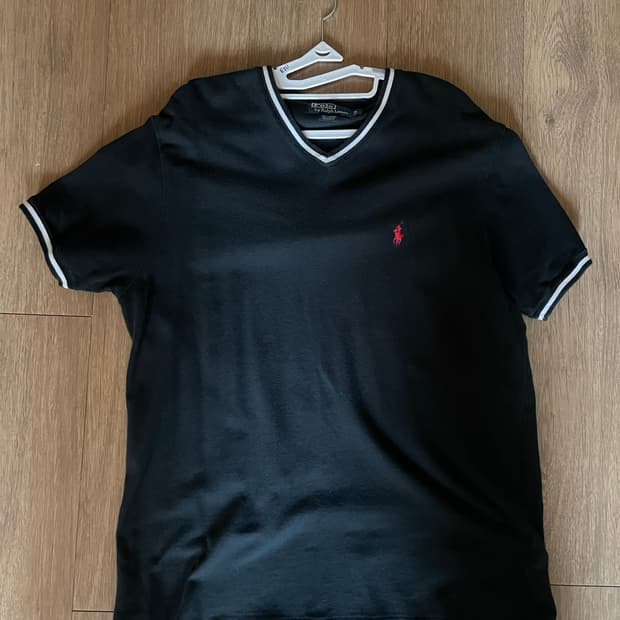 폴로 검정 카라티