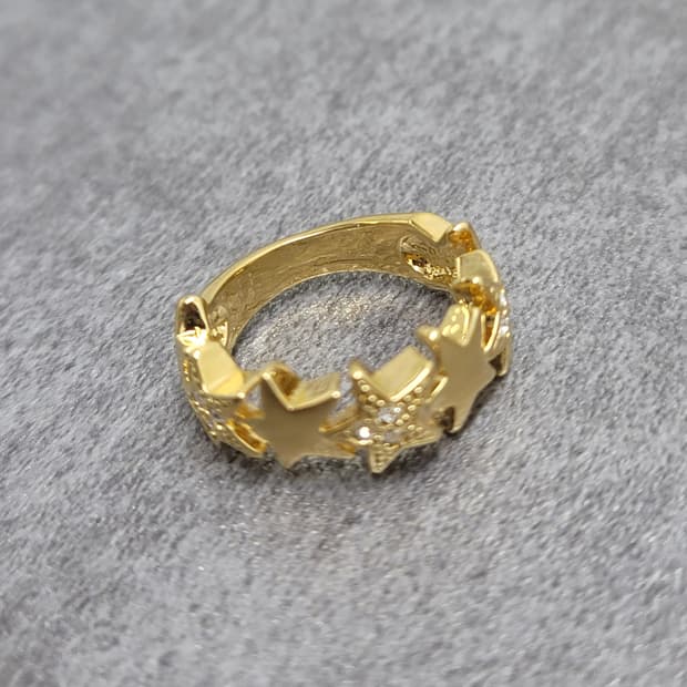star ring