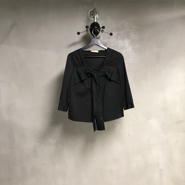 프라다 셔츠 40(W)