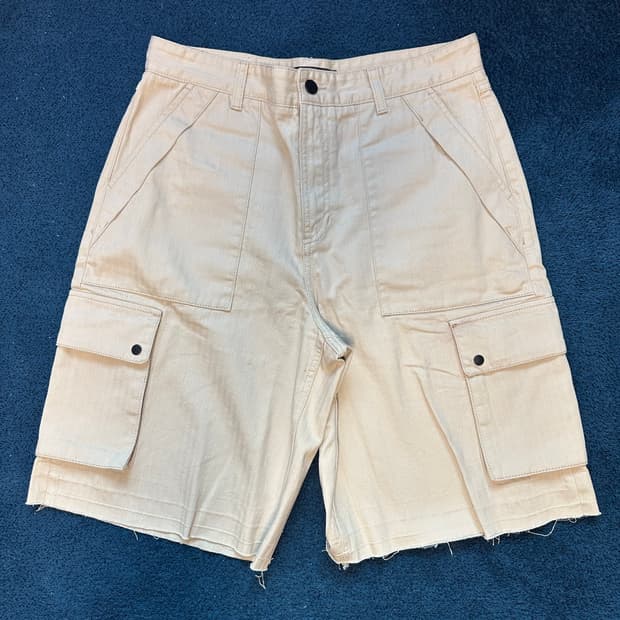 조우-HERRINGBONE BERMUDA PANTS-BEIGE(M)