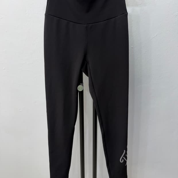 정품) 타이틀리스트 21ss 여성 기모 레깅스 9부 M