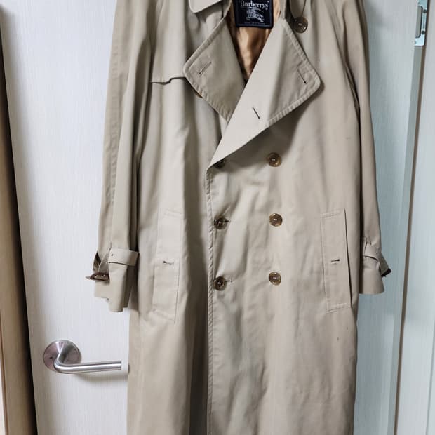 (정품) 버버리 베이지 더블롱 트렌치코트 내피포함 46