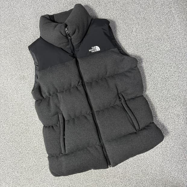 노스페이스 눕시 패딩 베스트
