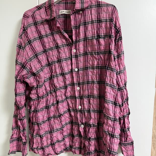 아워레거시 보로우드 비디 셔츠 46