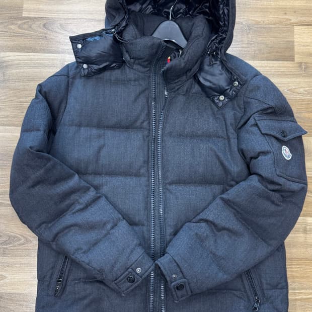몽클레어 몽제네브르 패딩 4사이즈