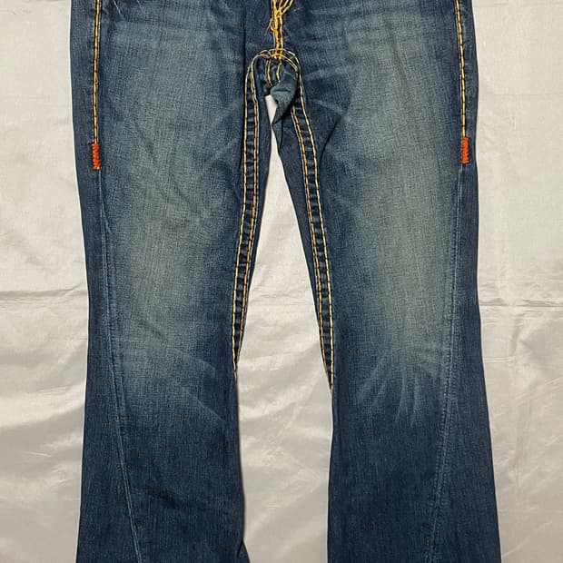 트루릴리전 조이 슈퍼티 부츠컷 청바지 29