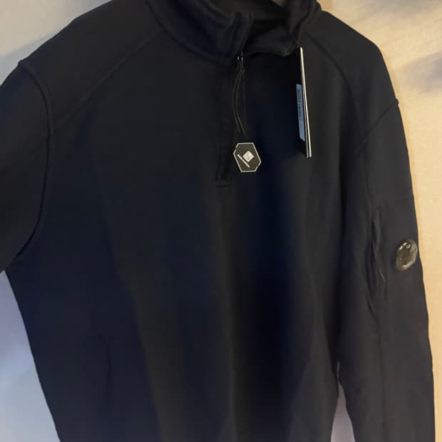 Cp컴퍼니 반집업