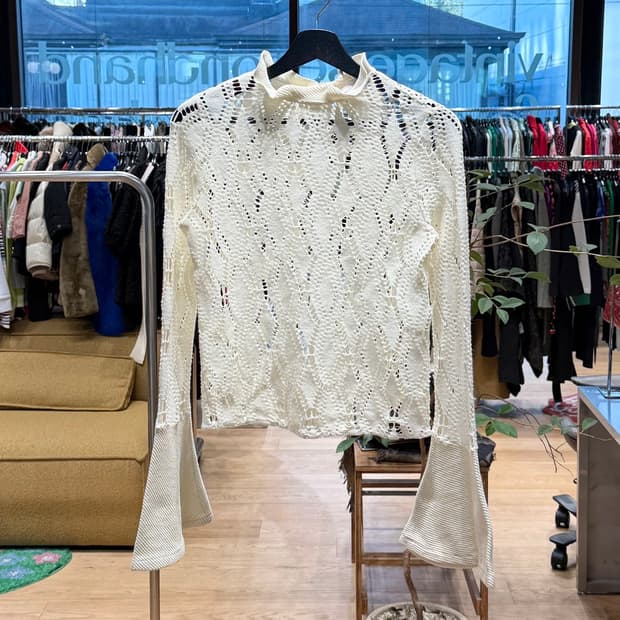 씨 바이 끌로에 아이보리 크로셰 니트 