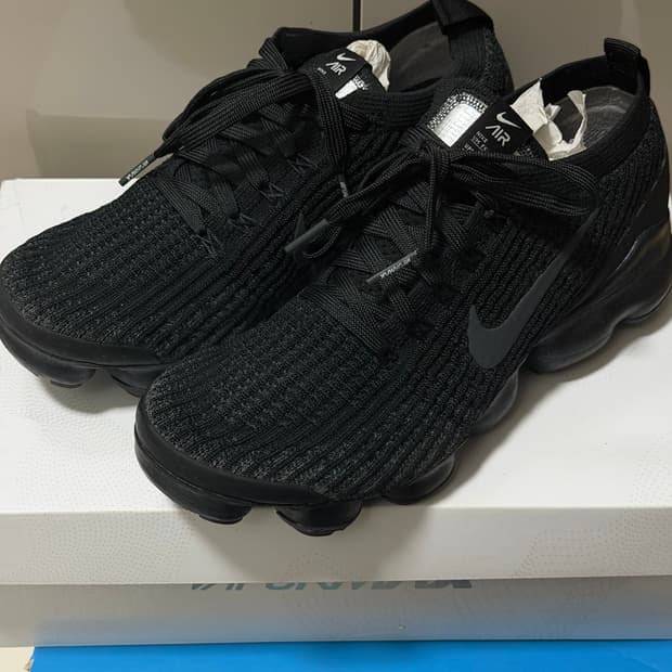 나이키 베이퍼맥스3 플라이니트 트리플블랙