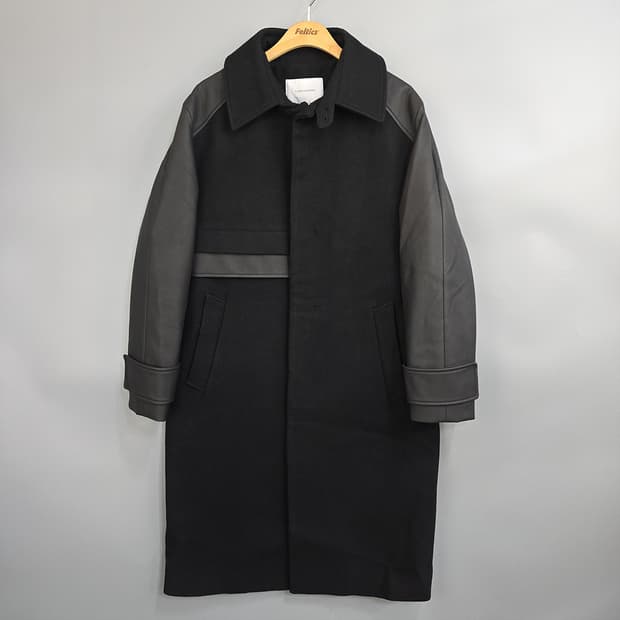 리버클래시 Liberclassy 롱코트 남 100