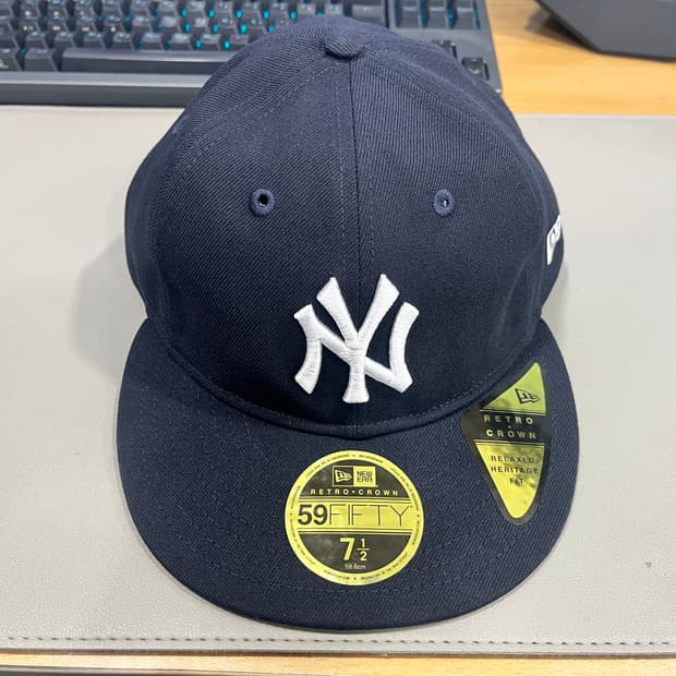 뉴에라(NEW ERA) 레트로 크라운 59FIFTY 뉴욕 양키스 캡 판매