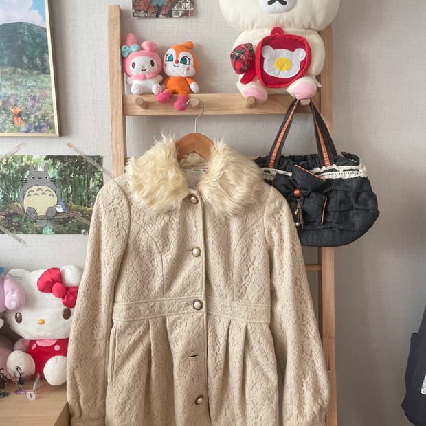 모리걸 빈티지 리즈리사 Liz Lisa 퍼 카라 코트 🤍💛🌸