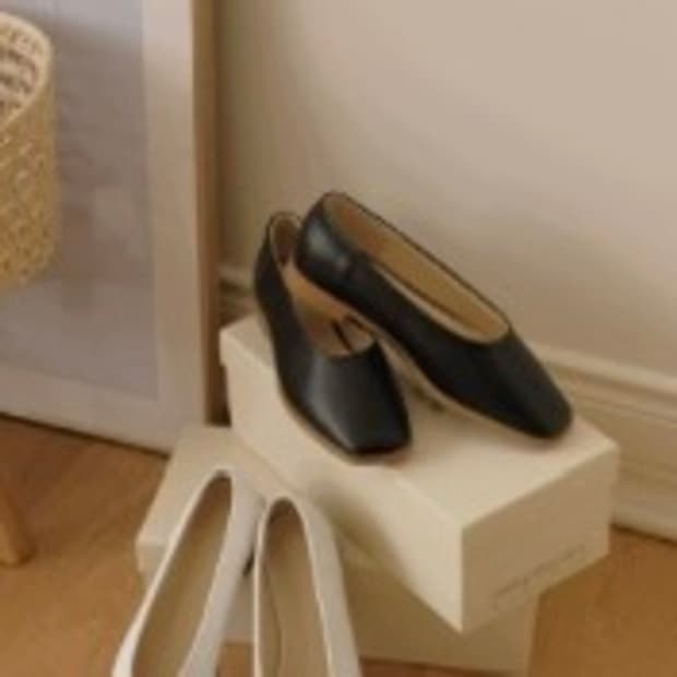 (미착용, 새상품) 98도씨 코인 스퀘어 플랫슈즈 구두 단화 250 블랙