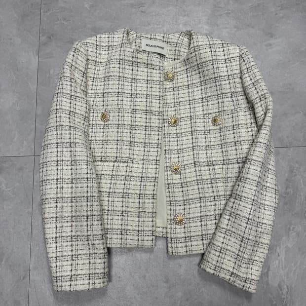 모조에스핀 21SS