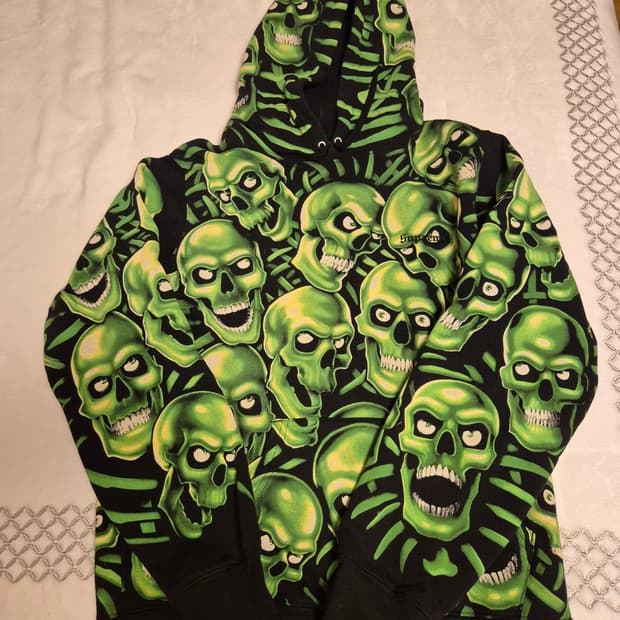 슈프림 스컬파일 후드 M