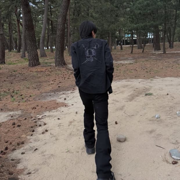 ”ABORDAGE“Skull design shirt