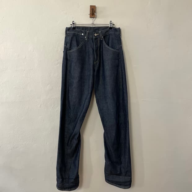 리바이스 엔지니어드 진 