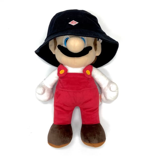 Danton bucket hat