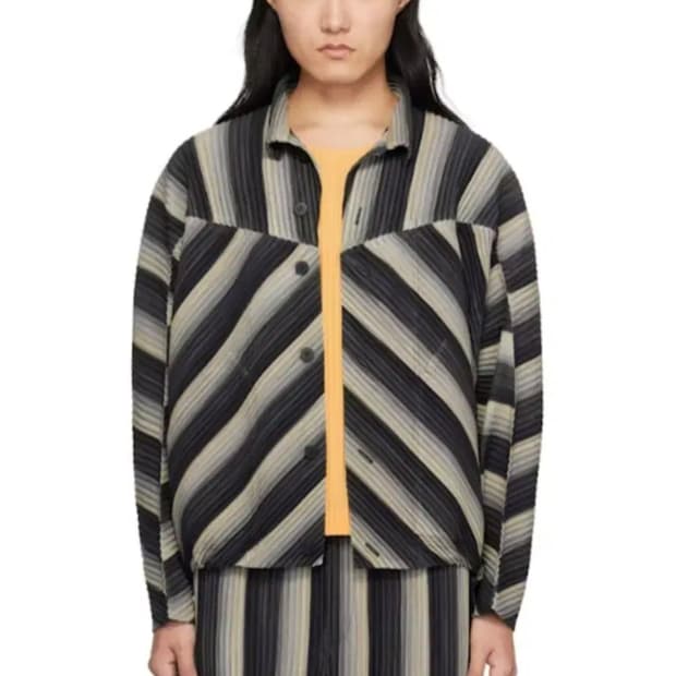 이세이미야케 옴므플리세 로낭부홀렉 자켓