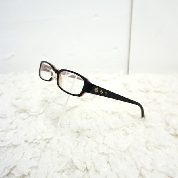 CHANEL logo pink accent eyeglasses