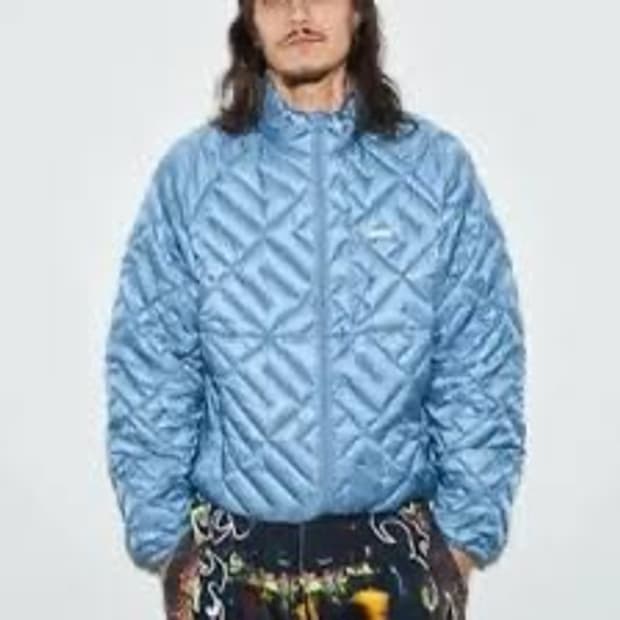 (구매글) 슈프림 스펠아웃 패딩