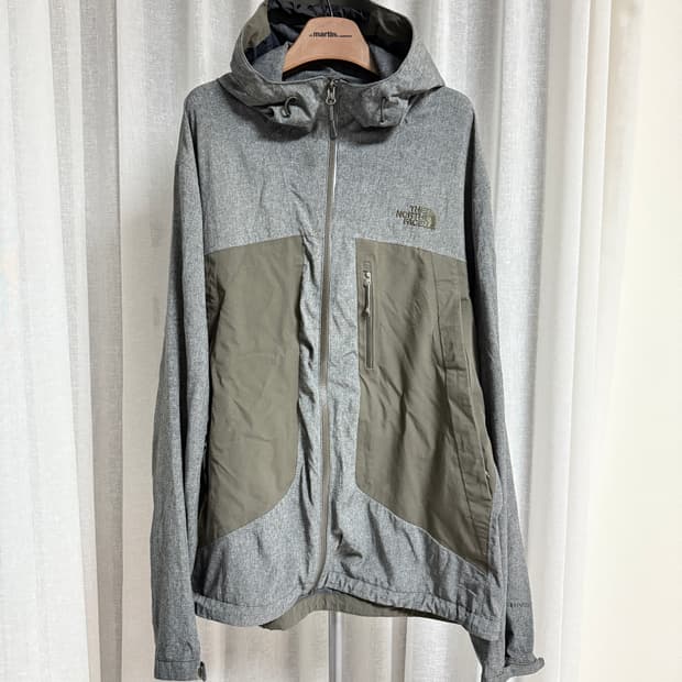 노스페이스 등산복 고프코어  바람막이