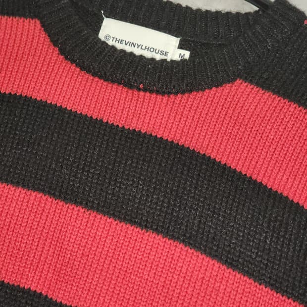 THEVINYLHOUSE 커트코베인 모헤어 니트