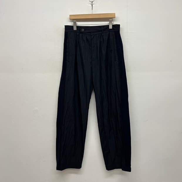 POLYTERU 폴리테루 사이드 패널 나일론 팬츠